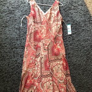 Ladies Size 16 Dress NWT